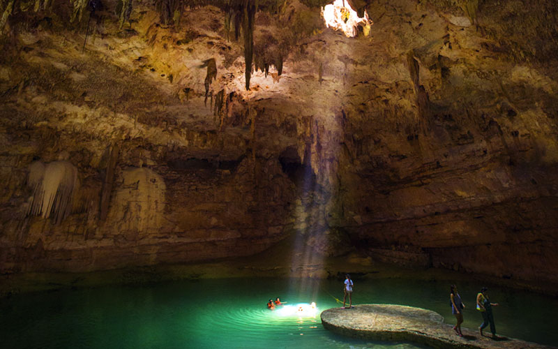 Vista del cenote Suytun