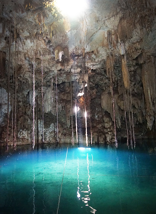 Cenote Dzitnup